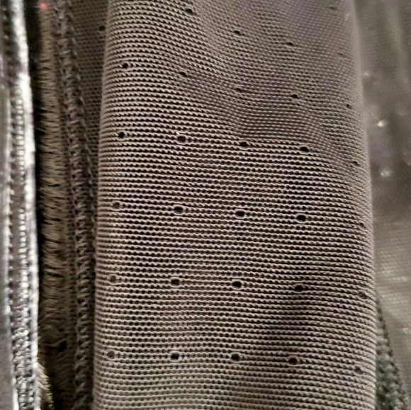 Lululemon Mesh Printed High Rise Full Legging Sz 6 - Picture 7 of 8